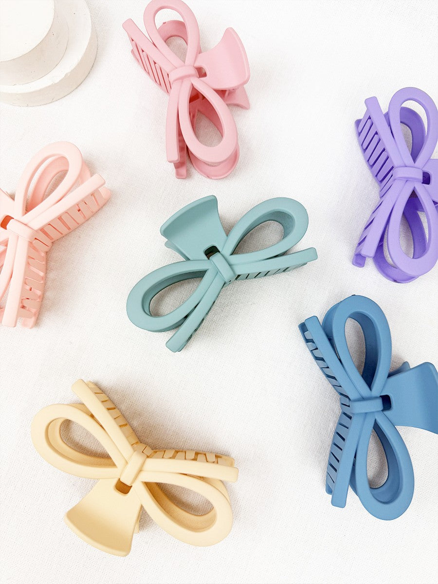 Matte Jumbo Bow Clip