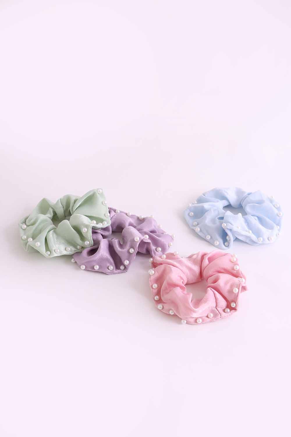 JUMBO PEARL LINED COLOR SCRUNCHIE