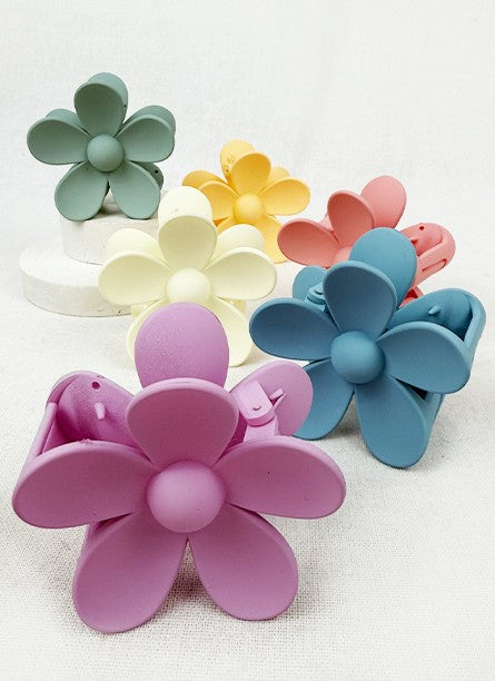 MATTE FLOWER CLIPS