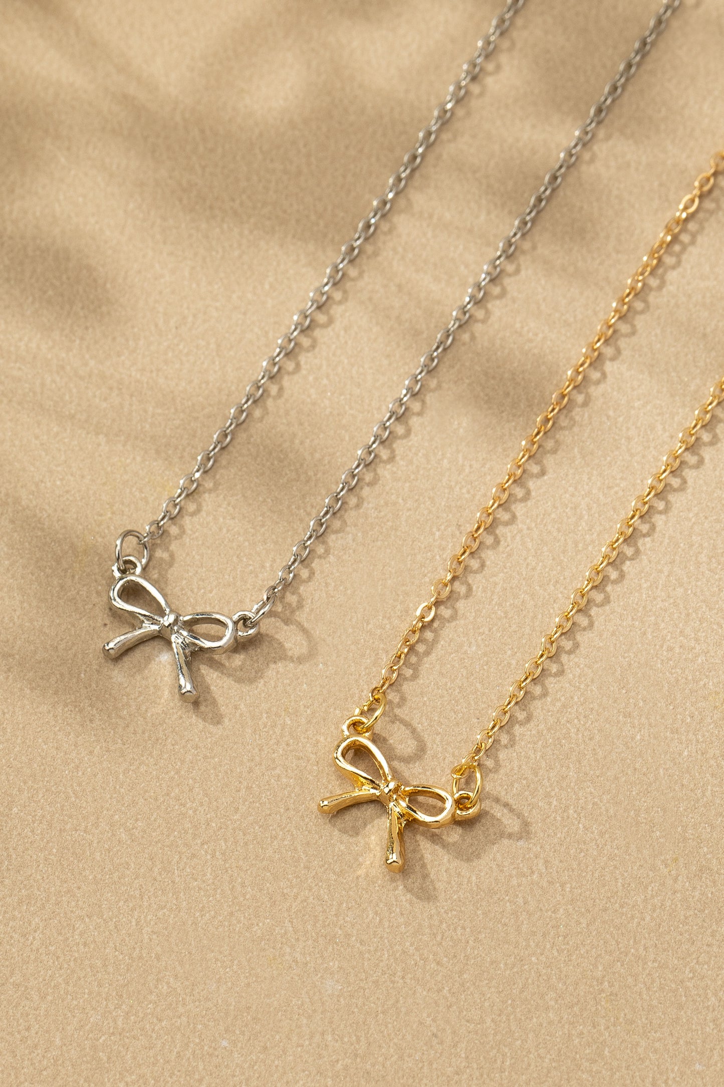 Bow Pendant Necklace