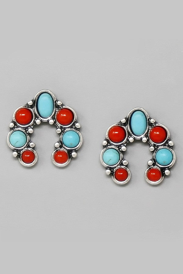 Western Vintage Flower Stud Earrings