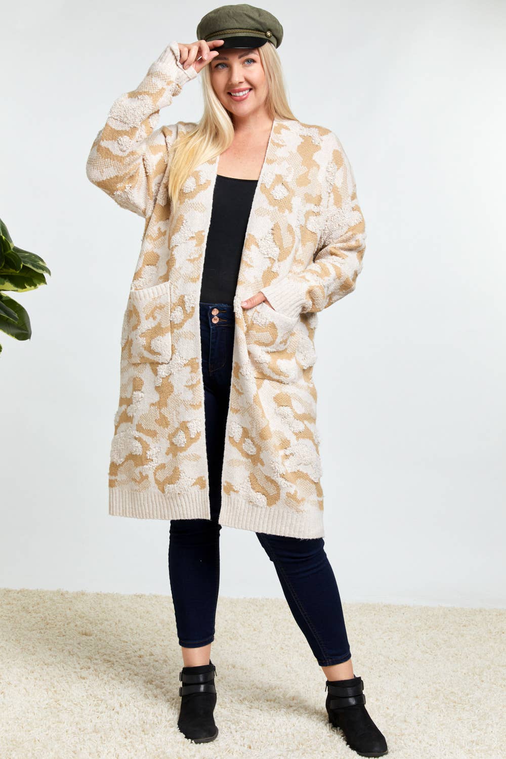 MULTI COLOR LONG SLEEVE CARDIGAN