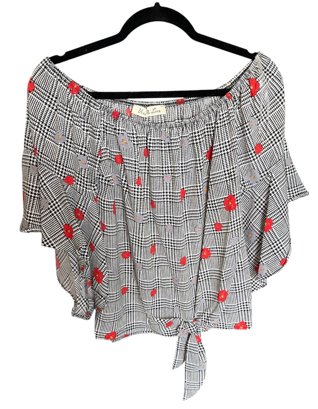 Vine&Love Off the Shoulder Top