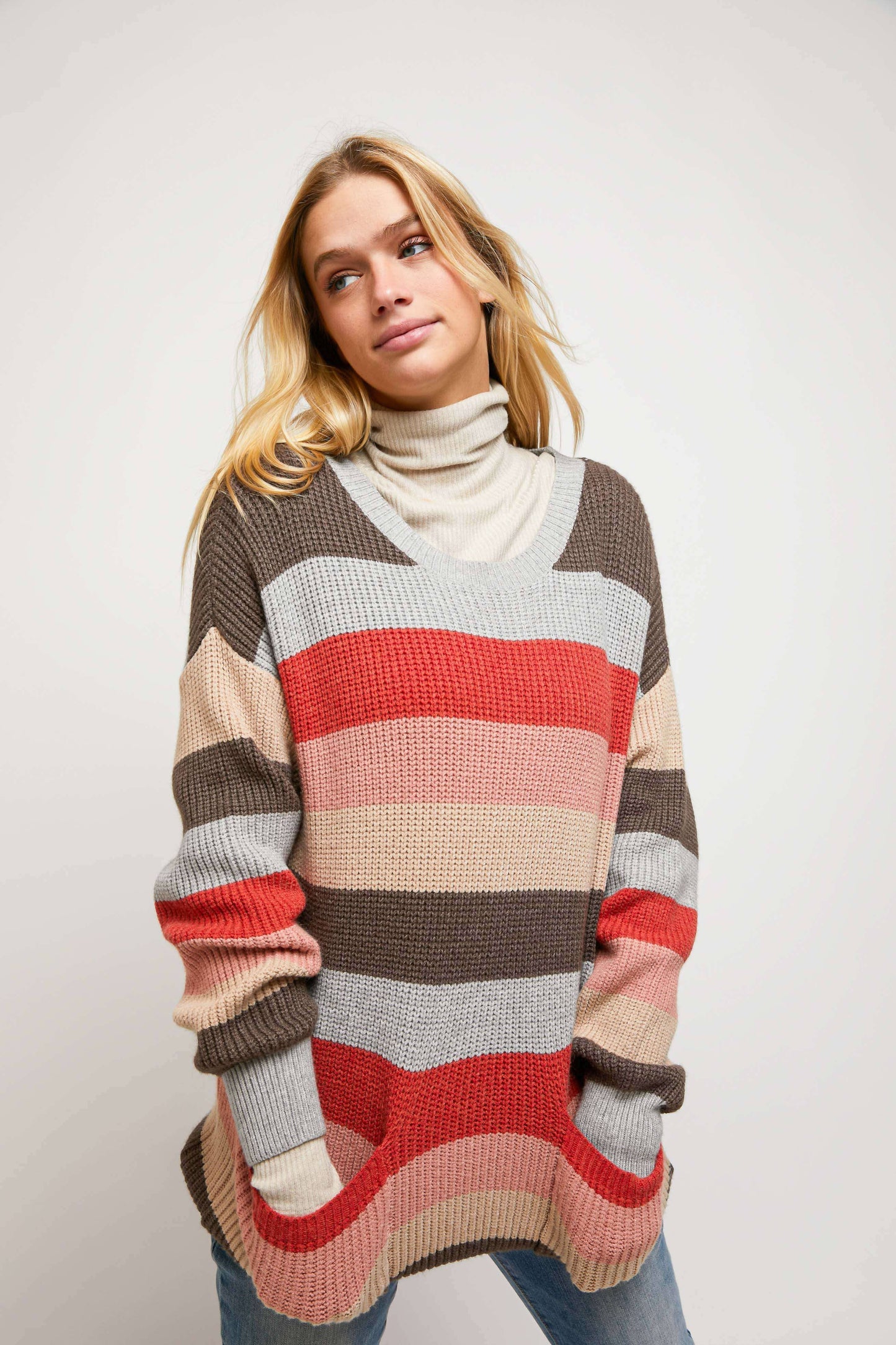MULTI STRIPE ROUND NECK LONG SLEEVE SWEATER