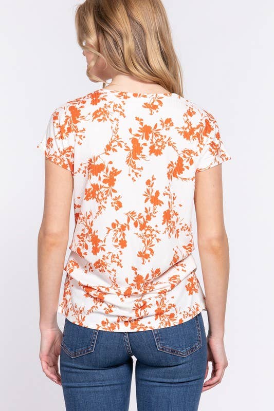 Side Pleats Print Rib Knit Top