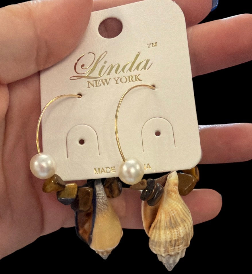 Brown Sea Shell Pearl Earring