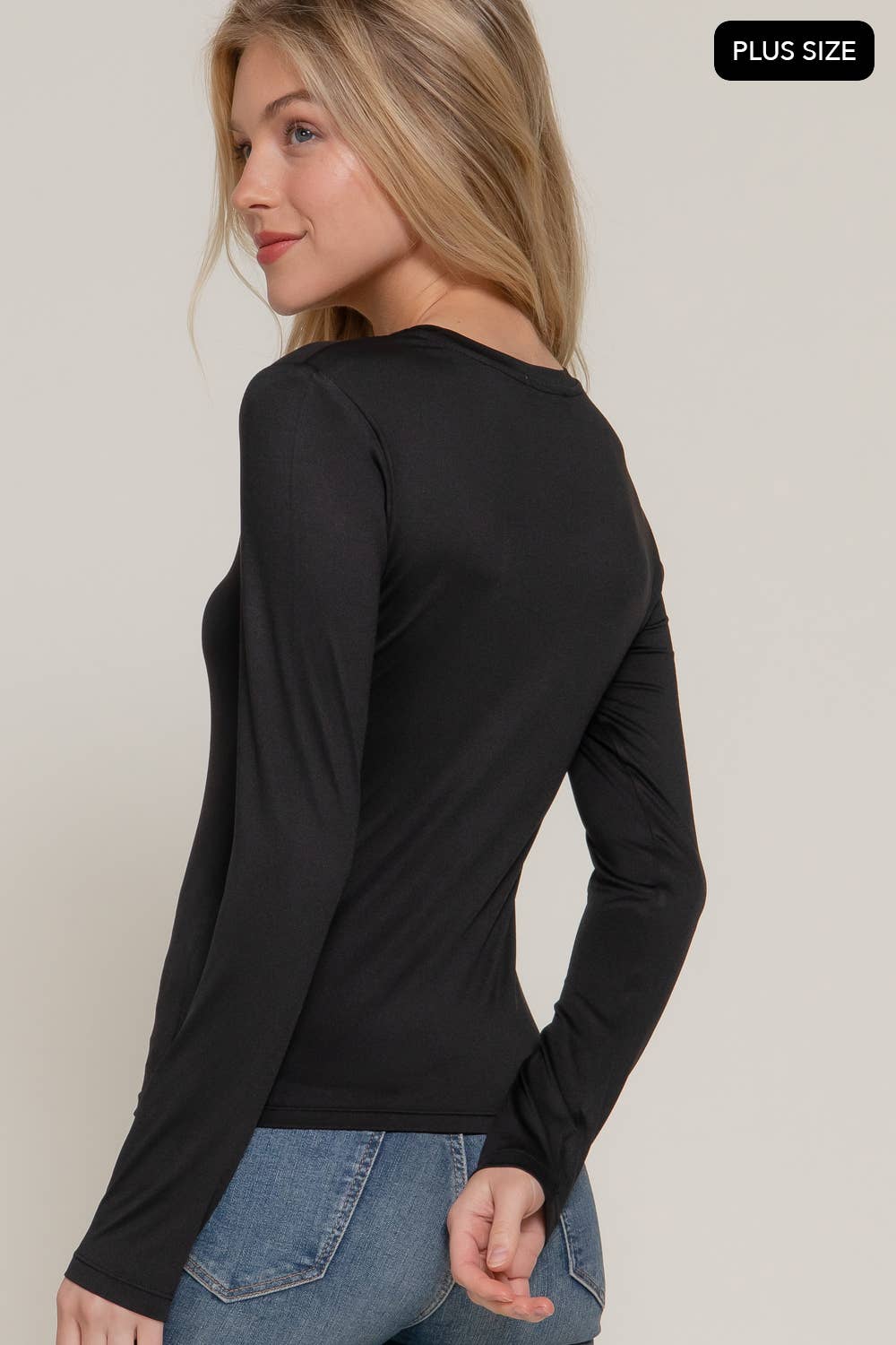 Plus Basic Long Sleeve Crew Neck Top