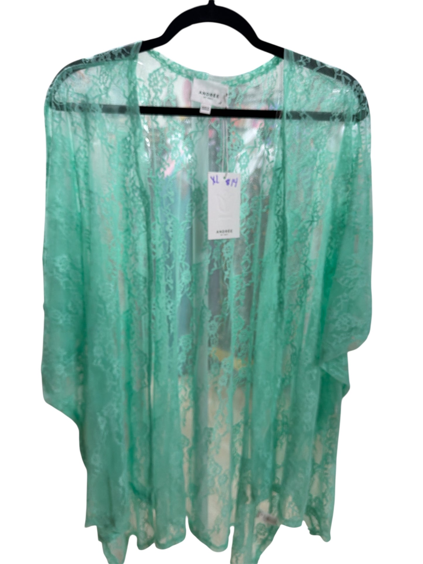 Andre Lace Kimono