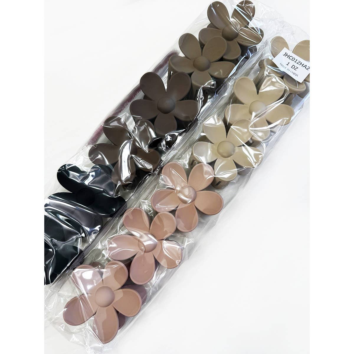 Matte Neutral Color Daisy Hair Clips
