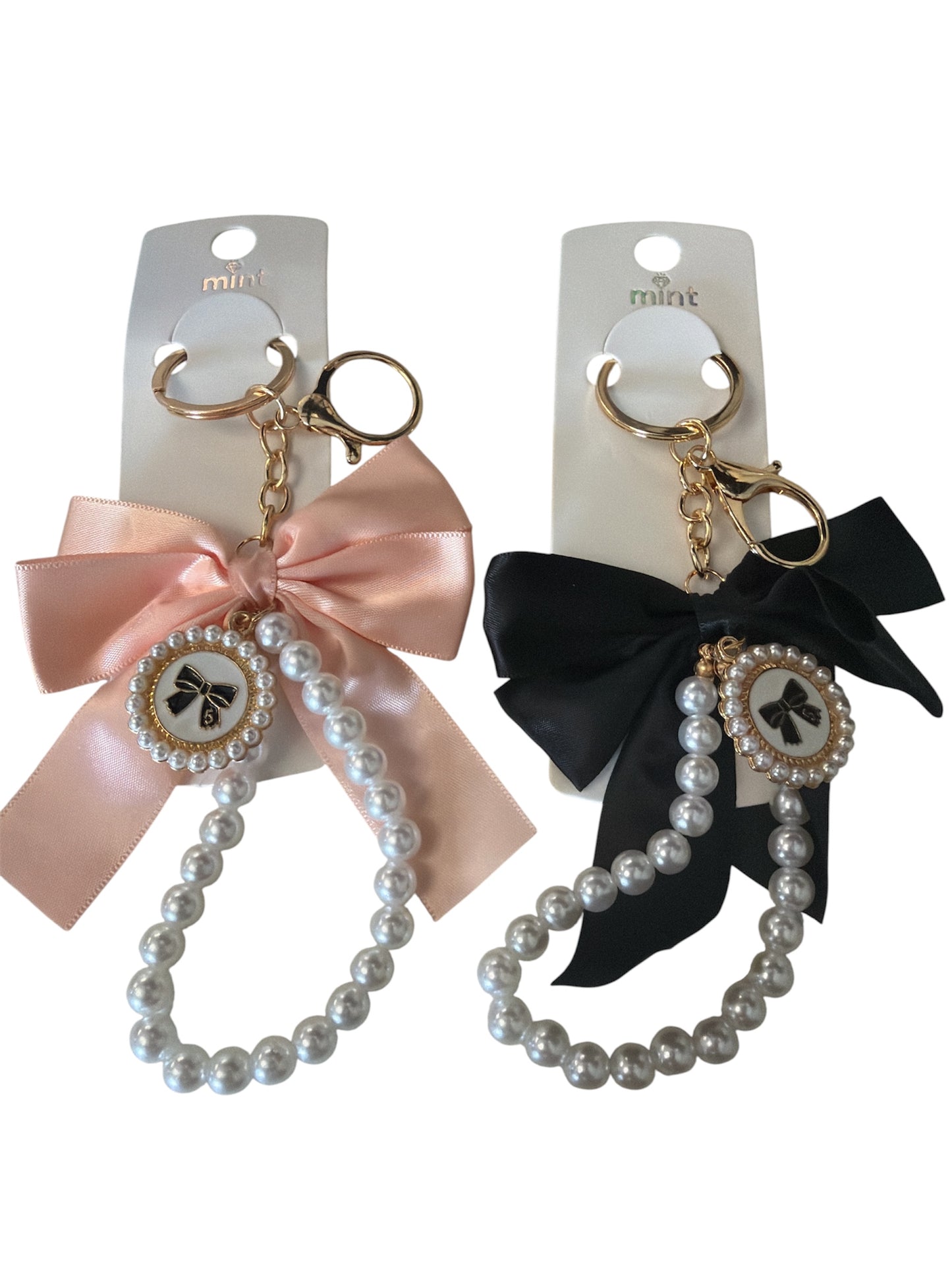Bow Pearl Keychain