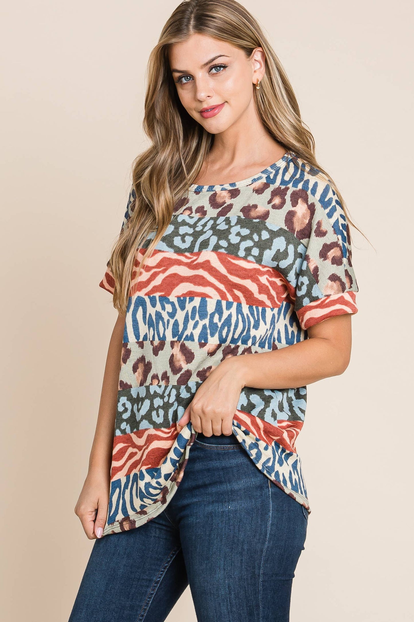 ANIMAL PRINT SHORT SLEEVE T-SHIRT
