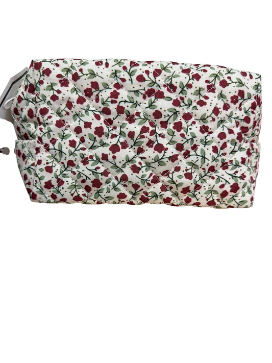 DITSY QUILTED FLORAL COSMETIC BAG