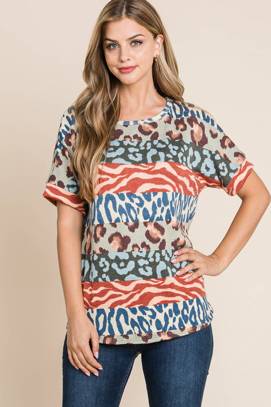 ANIMAL PRINT SHORT SLEEVE T-SHIRT