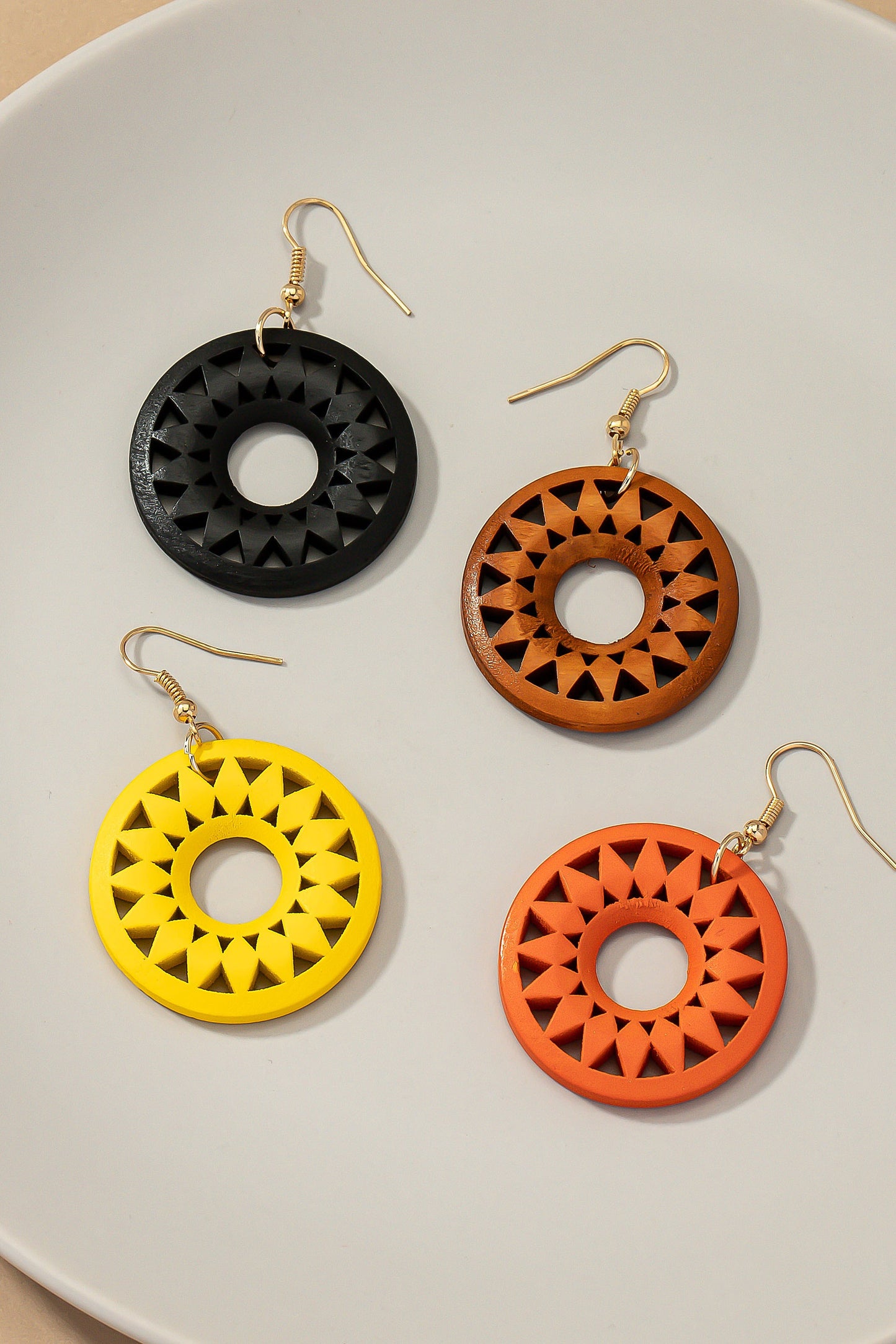 Cutout Wood Circle Drop Earrings