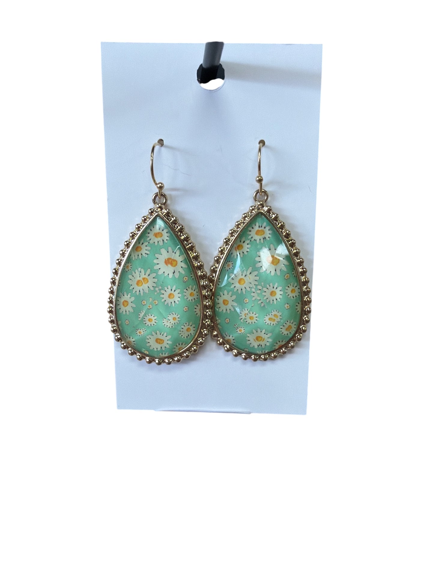 DAISY TEAR DROP EARRINGS