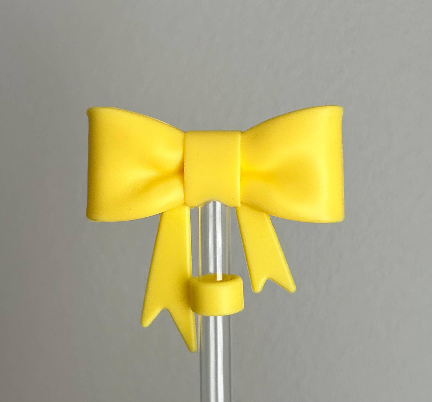 Bow Straw Topper