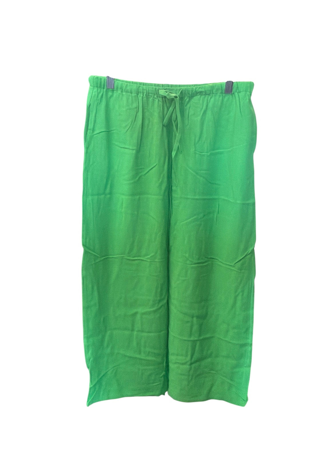 Double Zero Skirt with Slit in the Back