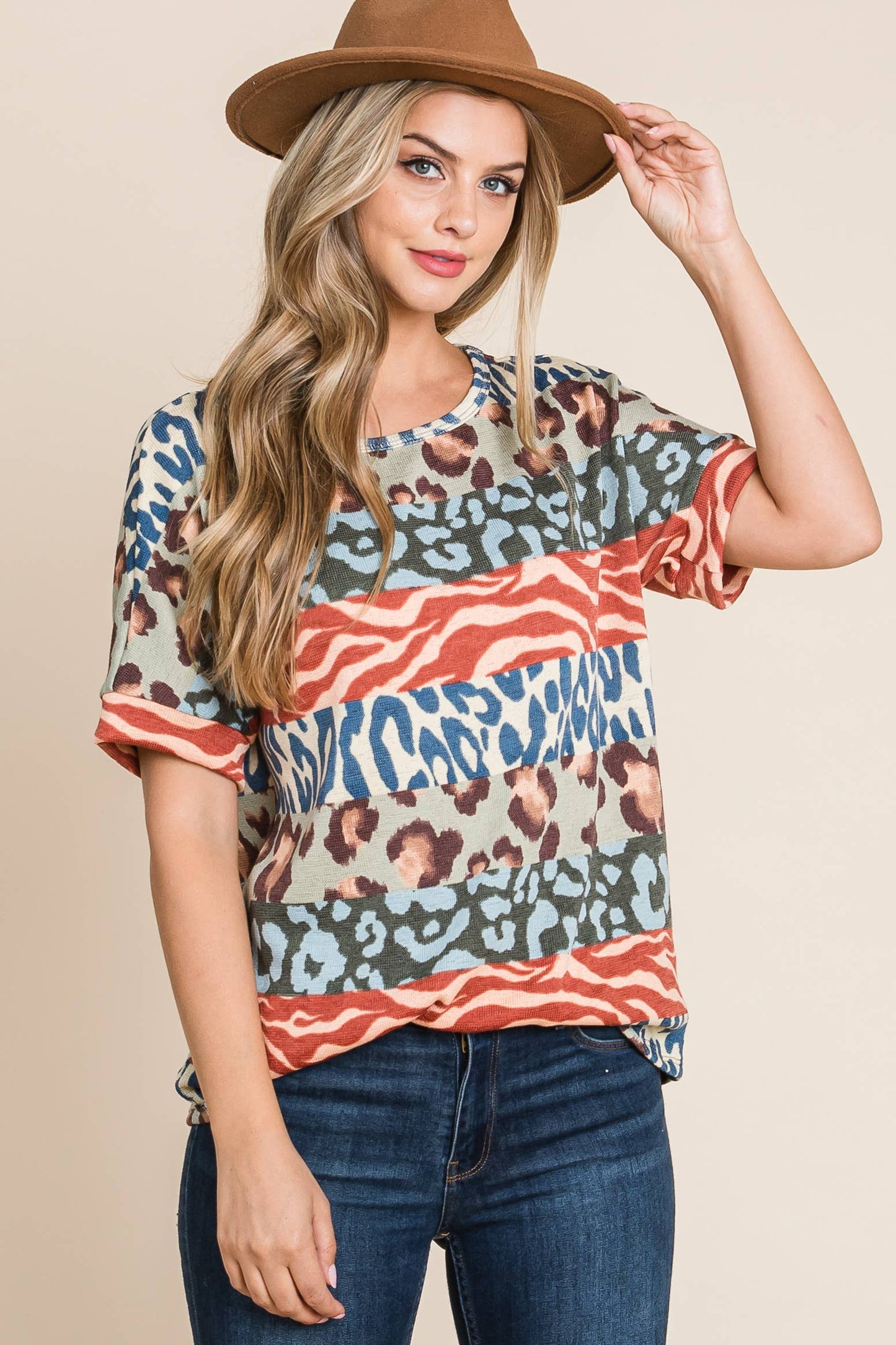 ANIMAL PRINT SHORT SLEEVE T-SHIRT