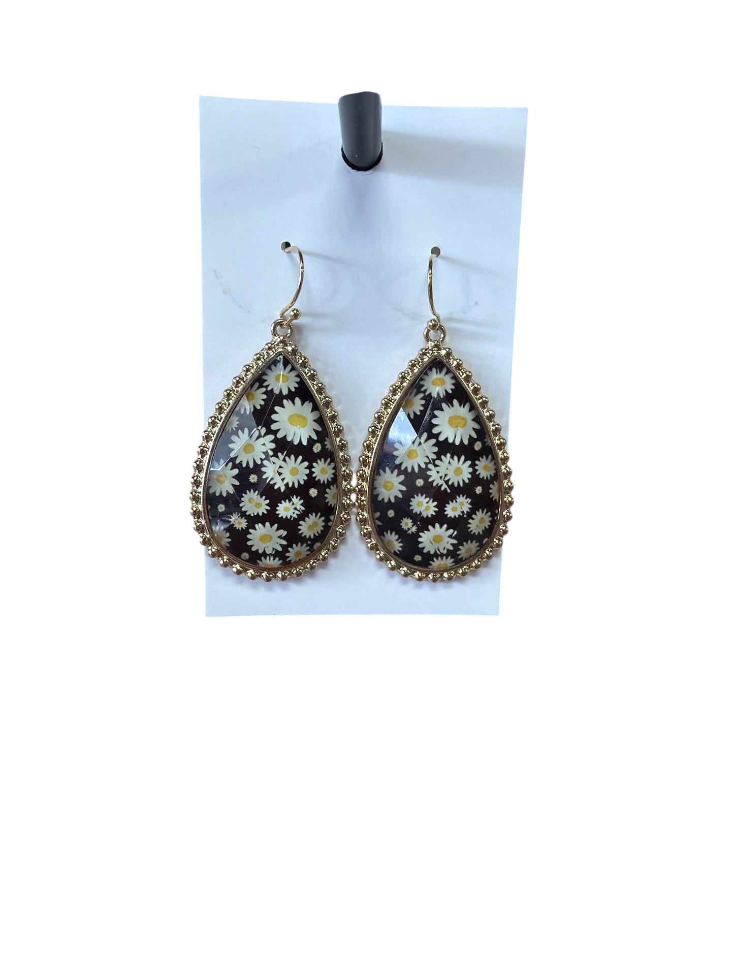 DAISY TEAR DROP EARRINGS