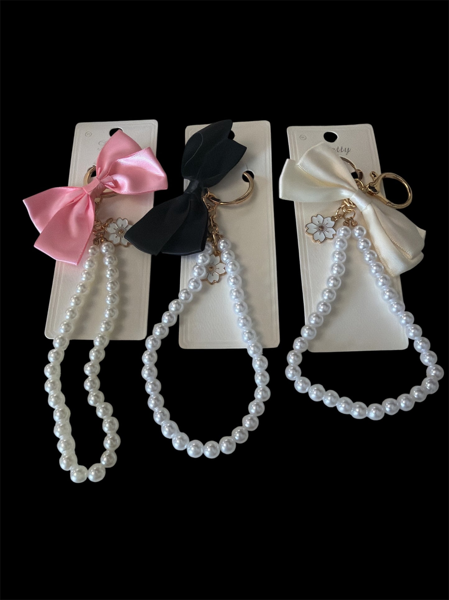 Flower Pearl Keychain