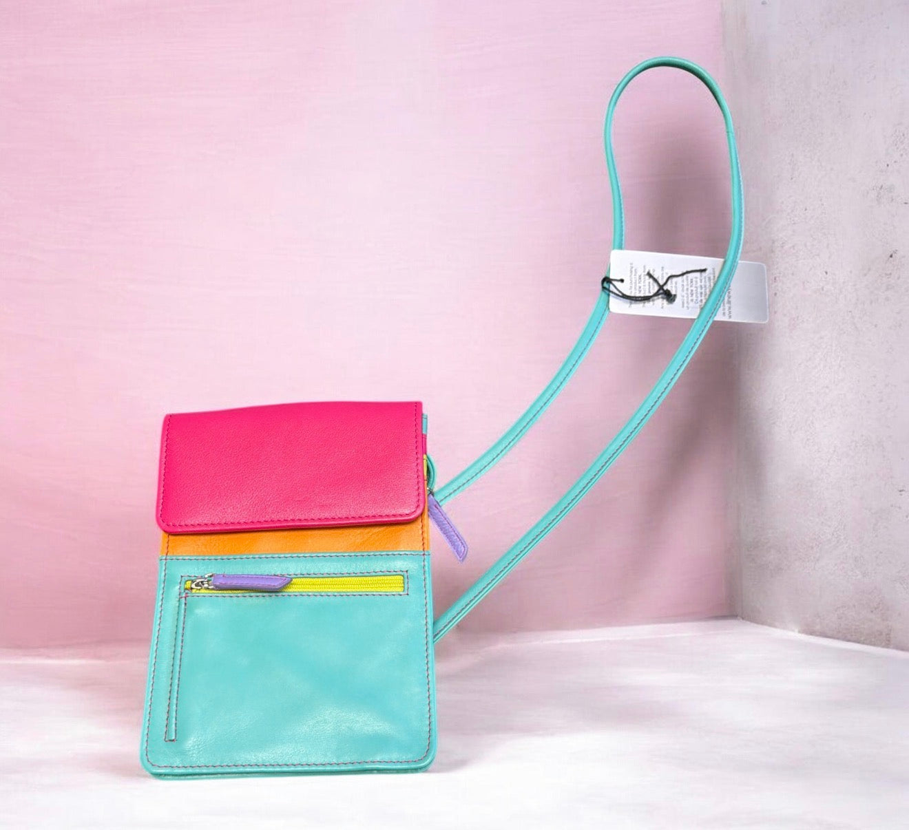 ILI Multi Pocket Genuine Leather Crossbody—RFID Blocking