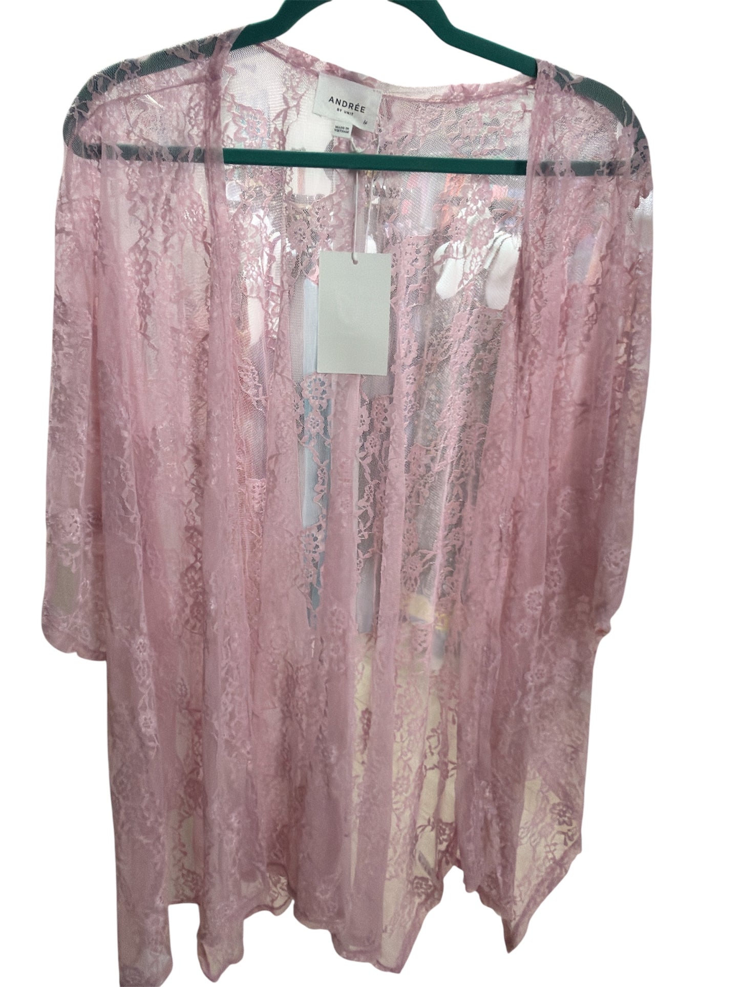 Andre Lace Kimono