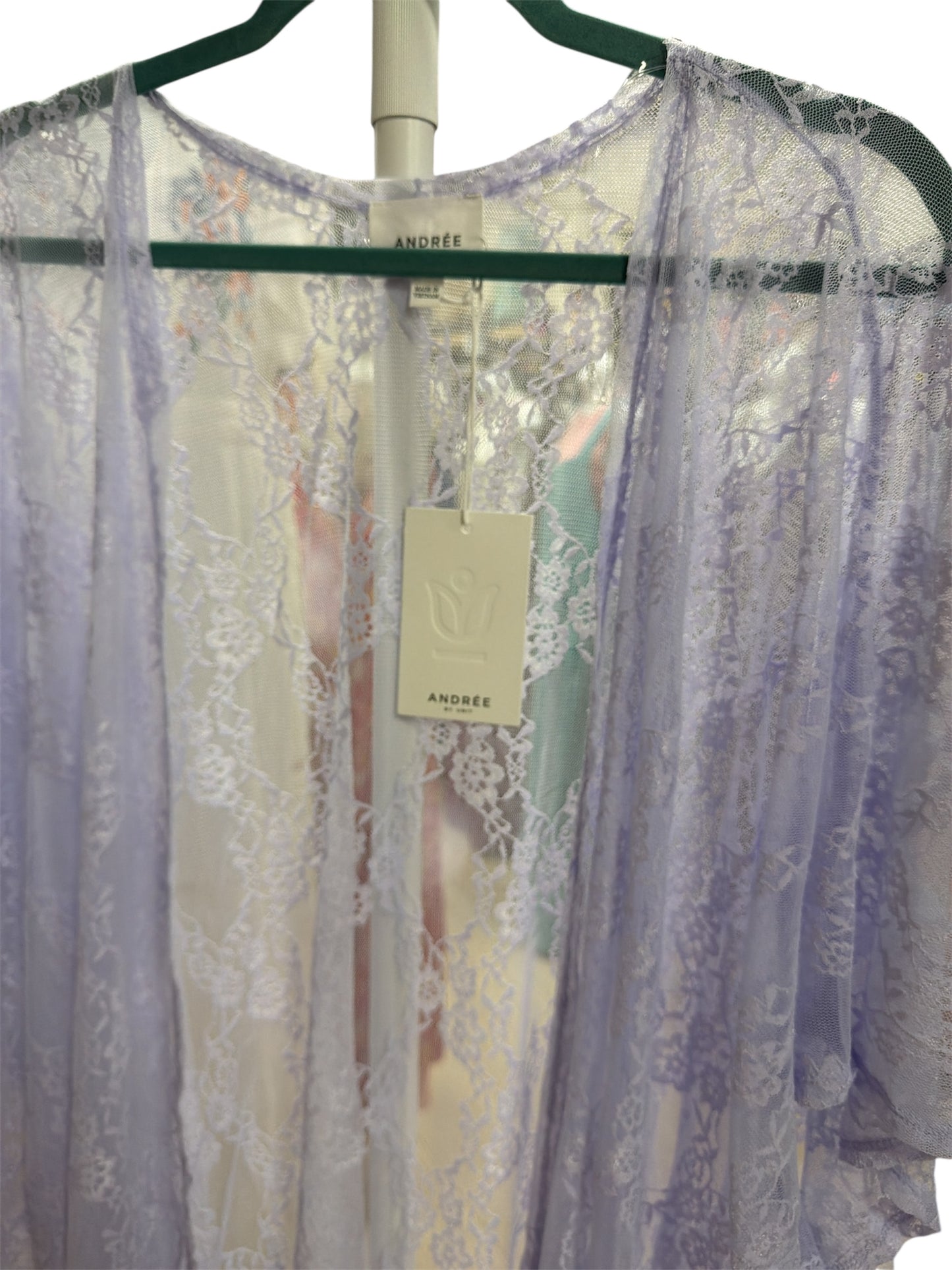 Andre Lace Kimono