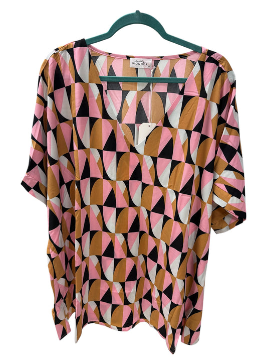 Emily Wonder Geo Mixed Top