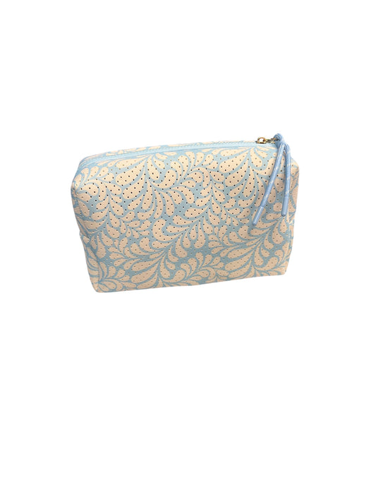 NAUTICAL FLOWER TRAVEL BAGS