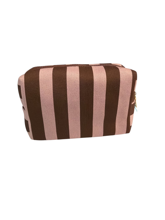 STRIPED TRAVEL BAGS