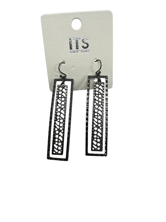 Textured Cast Filigree Earrings