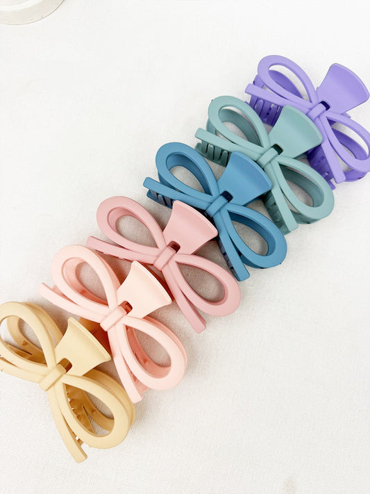 Matte Jumbo Bow Clip