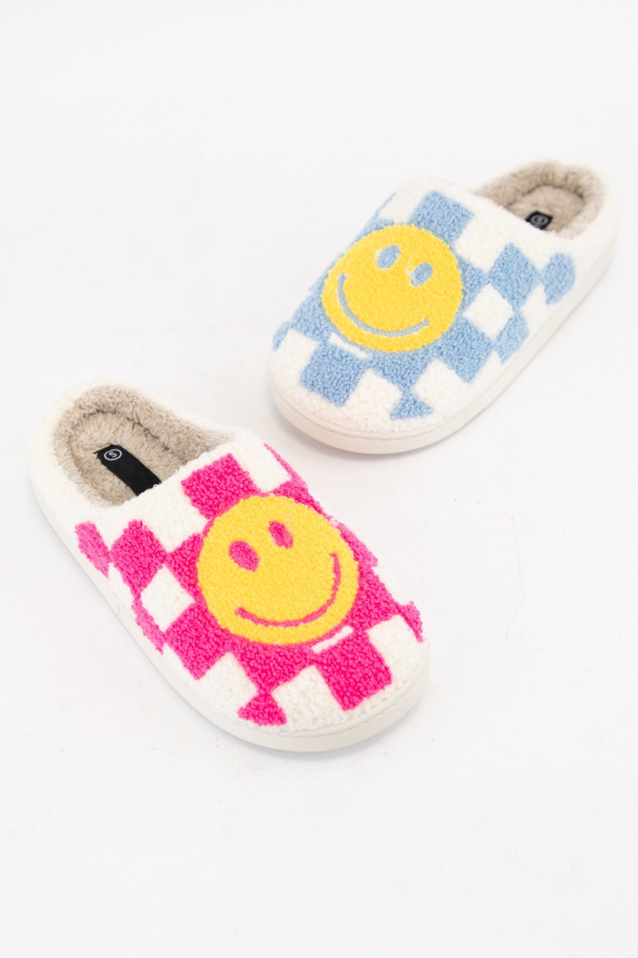Checker Pattern Smiley Face Slippers