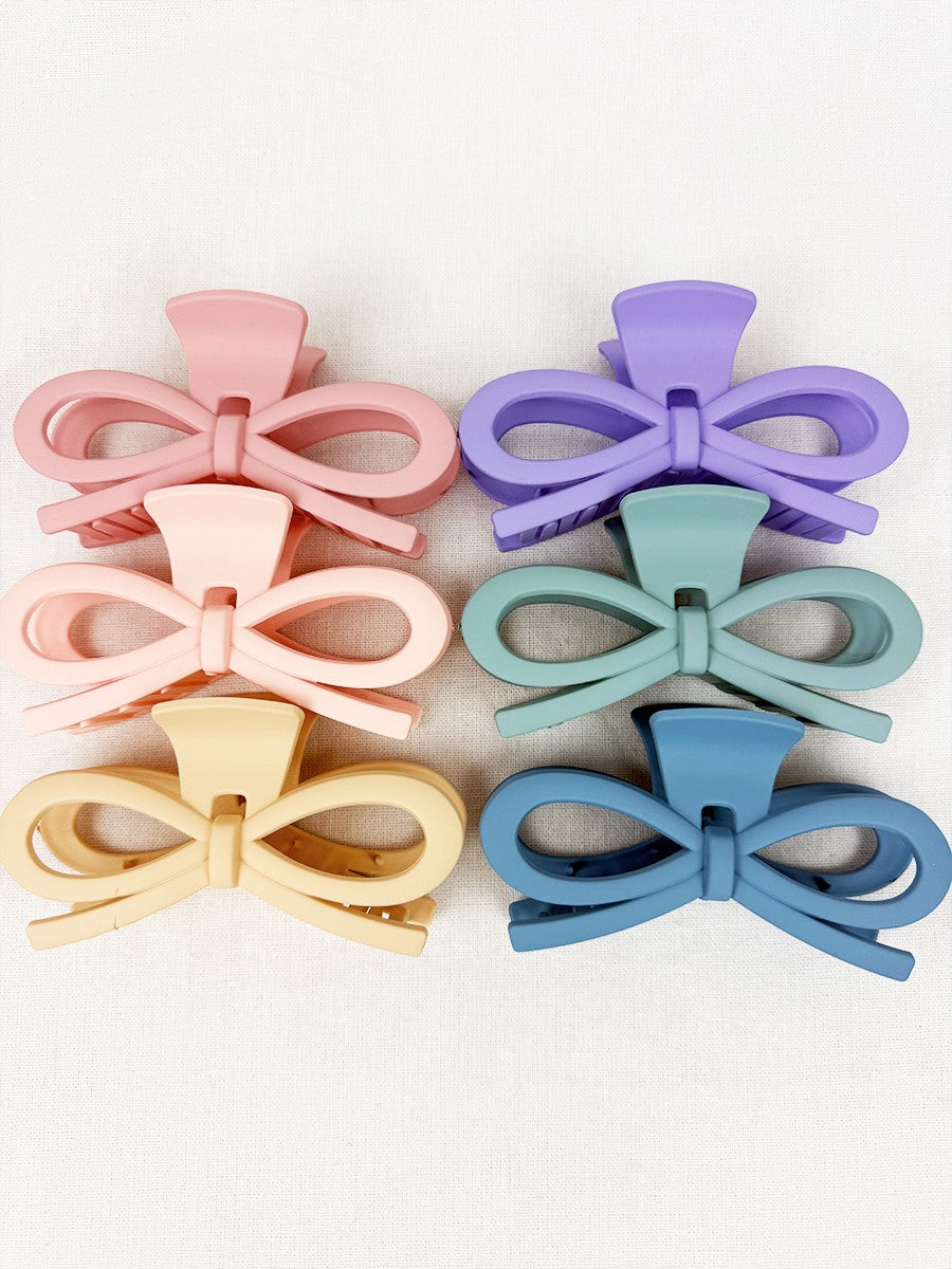 Matte Jumbo Bow Clip